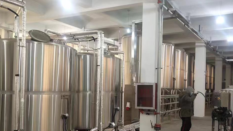 康定河北唐山精酿啤酒厂